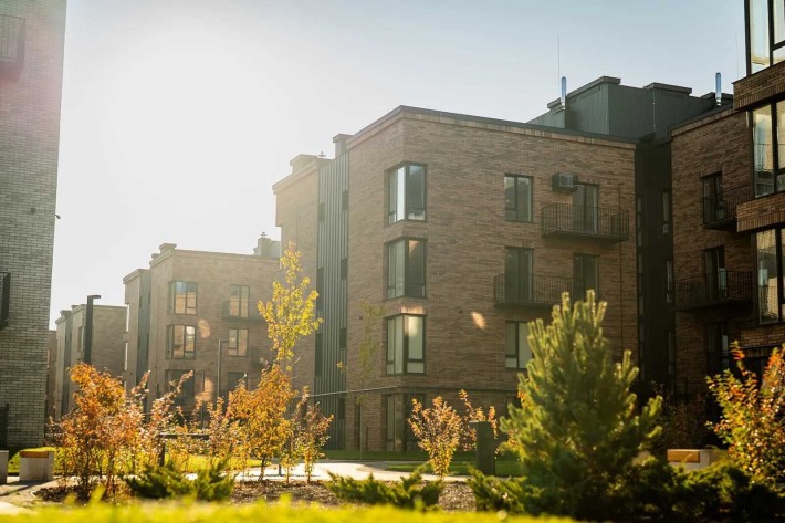 Видова 3-кімнатна квартира з терасою у сучасному ЖК "Долішній" - фото 1