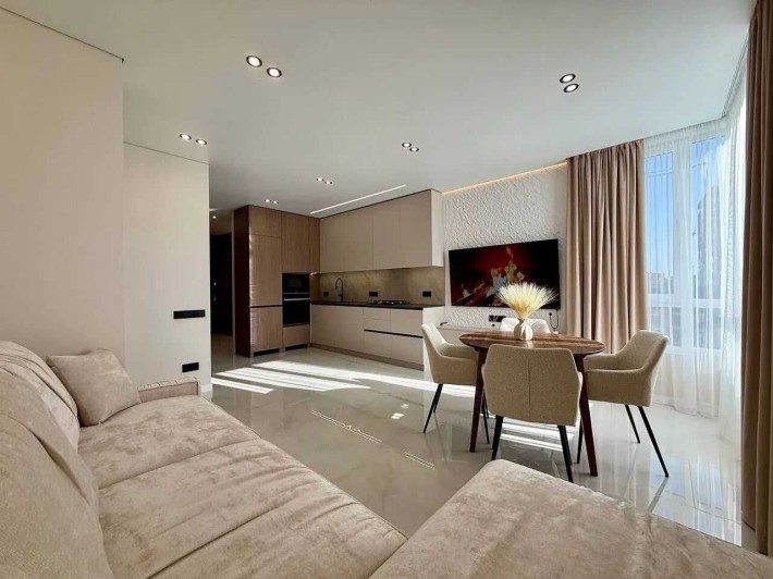 Продаж Стильної 2-кім квартири в ЖК Міленіум біля Озера - фото 1