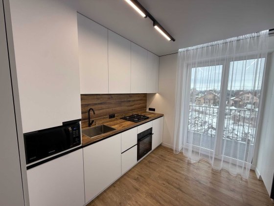 1 кімнатна квартира з ремонтом в ЖК Долішній Крихівці