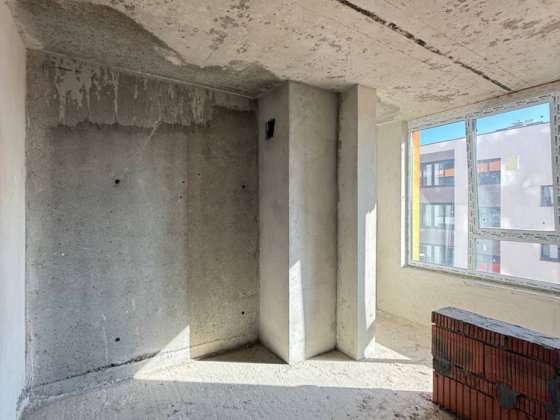 Продається 1к квартира в ЖК Вишневий  650$ за метр ,в забудовника 725$ Микитинцы