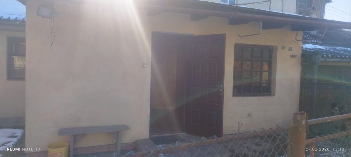 Квартира з ділянкою - фото 1