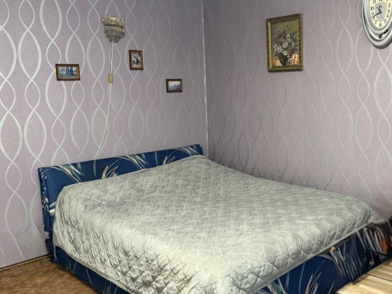 Продаж 1-ї квартири з меблями і технікою. Богородчаны