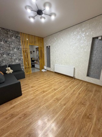 ТЕРМІНОВИЙ Продаж, велика Євро 3к з ремонтом!ДЕРЖ ПРОГРАМИ!Без комісії - фото 1