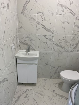 Продам квартиру с ремонтом, заходи и живи, можно с мебелью - фото 1