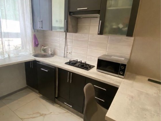 Без%продам 1к.квартиру з двориком поряд ЖК Петрівський квартал.Амосова Святопетрівське