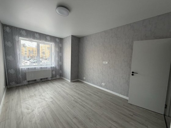 Став меблі і живи! 1 к з видом у двір! Львівський затишок Святопетрівське