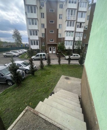 Квартира з частковим ремонтом та окремим входом! - фото 1