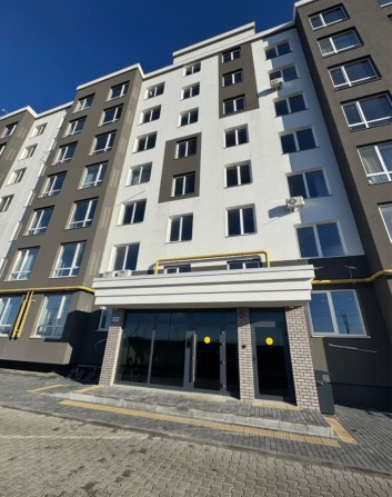 1к квартира з частковим ремонтом 45 м2 | ЖК Петрівські Липки - фото 1