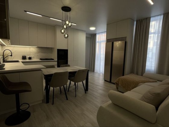 2-кімнатна квартира з ремонтом та меблями| ЖК Оптимісто| БЕЗ КОМІСІЇ! Гатне