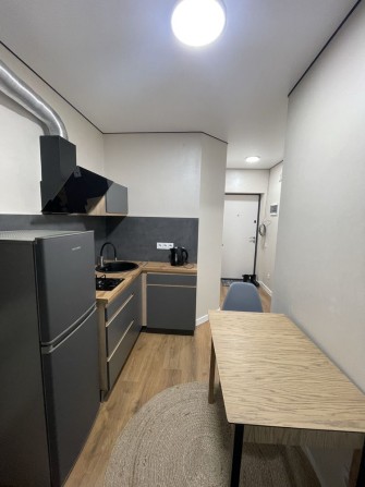 Квартира 21 м² з власним двориком 16 м² - фото 1