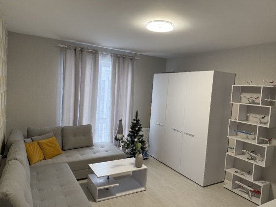 Продається 2-кімнатна квартира 61 м² у Крюківщині Крюківщина