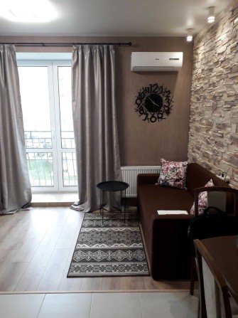 Світла 2-к квартира (70.2 м²) у ЖК «Петрівський квартал» - фото 1