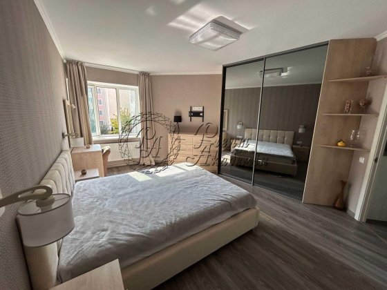 Продаж 3-кімн квартири в ЖК Петрівський квартал, Святопетрівське Святопетрівське