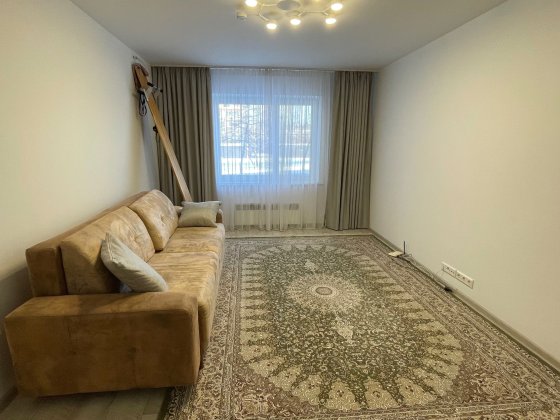 Гнідин, Вишеньки, Бортничі, продаж 3к. квартири Гнідин