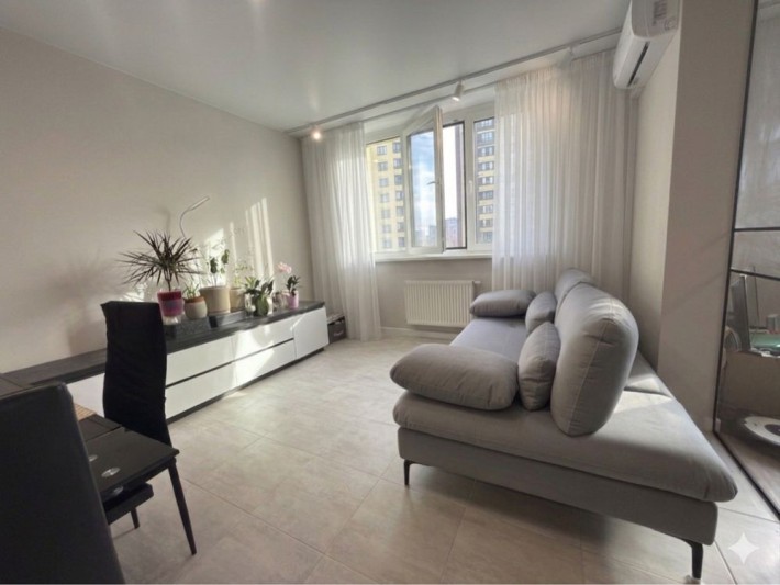 Продаж великої 1-к Лікоград Перфект Таун Голосіївський Васильківська - фото 1