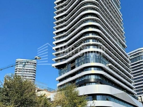 Продам 2-к квартиру в ЖК White Lines Лесники