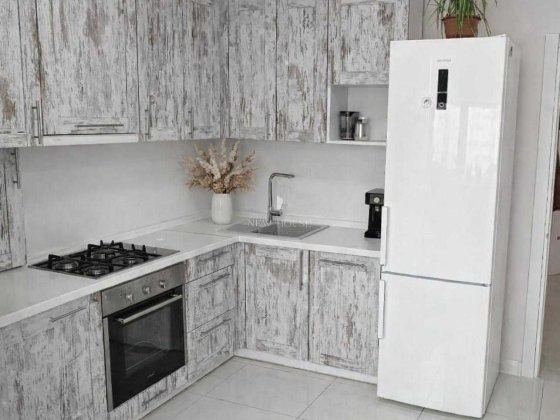 Продаж сімейної 2к квартири в Петрівський Квартал Святопетровское