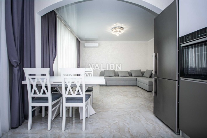 Без% Продаж ексклюзивної 2 кімн. кв. ЖК Смарагдове місто Нові Петрівці - фото 1