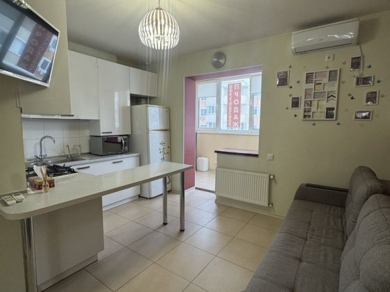 Продаж 1к квартири 43м2,  з ремонтом в ЖК Петрівський квартал . Без % Святопетрівське