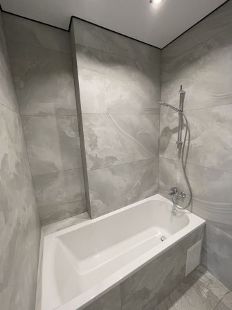 3к квартира 83 м² з дизайнерським ремонтом - фото 1