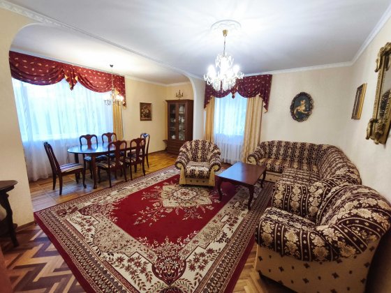 Продам 3-х кімнатну квартиру в Тбіліському кварталі! Славутич