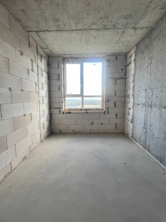 продам 2-кімнатну квартиру біля озера  Закритий двір - фото 1