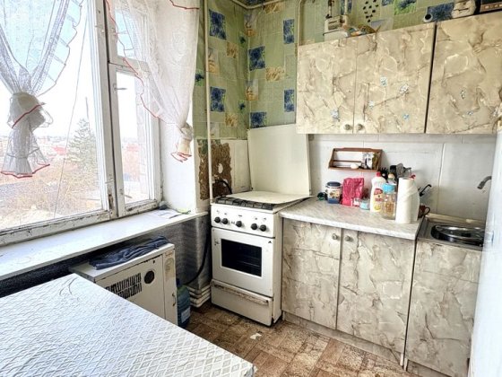 Терміново! Продам однокімнатну квартиру  в центрі Сквири Сквира