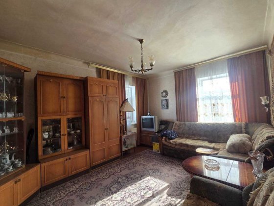 Продаж  3-кімнатної квартири в м. Узин. Автономне опалення! Узин