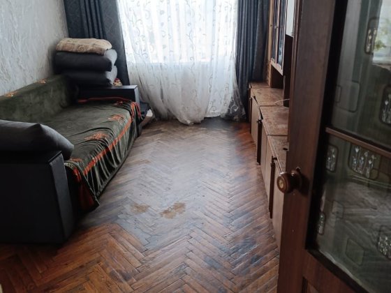 Продається 3 кімнатна квартира на 4 поверсі від власника Барышевка