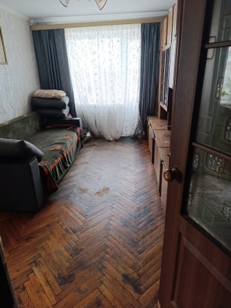 Продається 3 кімнатна квартира на 4 поверсі від власника - фото 1