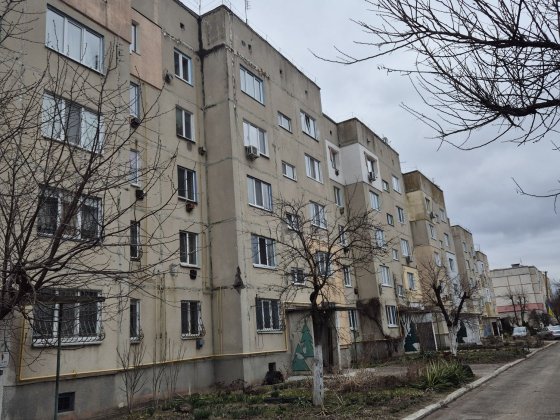 3-кімнатна квартира з автономним опаленням Макаров