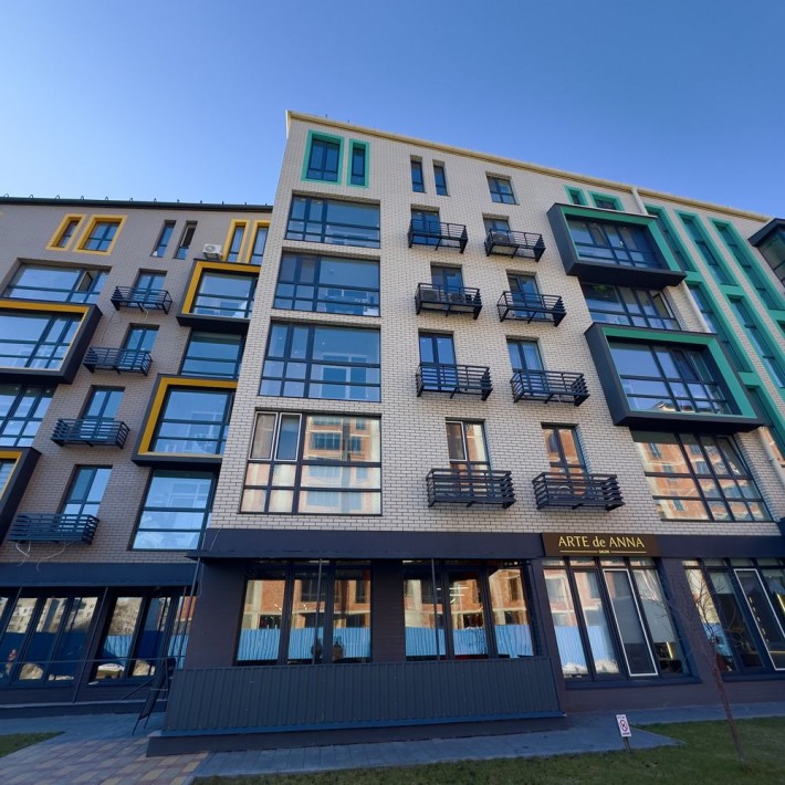 Простора квартира 87,3 м2, ЖК Верба, с. Глеваха, мансарда, 2 санвузли - фото 1