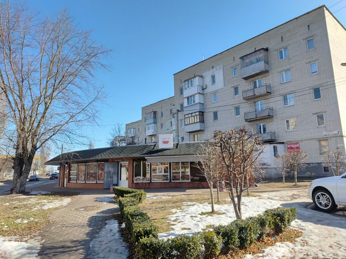 Терміново продам 2-кім квартиру Немішаєве вул.Заводська ЦЕНТР поверх 1 - фото 1