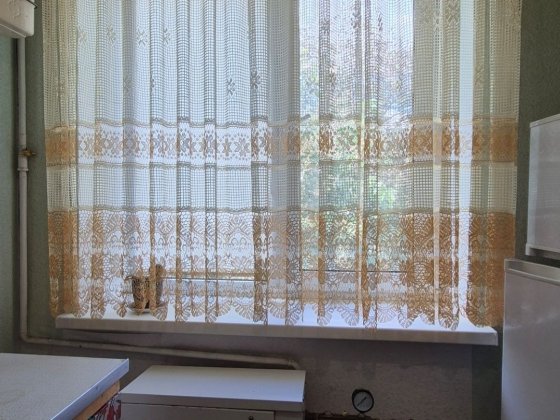 Квартира затишна, домашня і трішки бабусина! Жити можна одразу! Центр Немішаєве