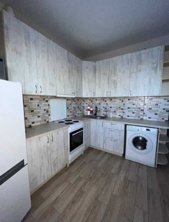 Продам 2 кк з НОВИМ РЕМОНТОМ та МЕБЛЯМИ / Сертифікат-ТАК! Без комісії - фото 1