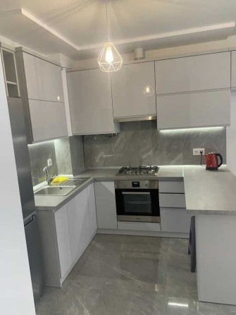 Терміновий продаж однокімнатної квартири з ремонтом - фото 1