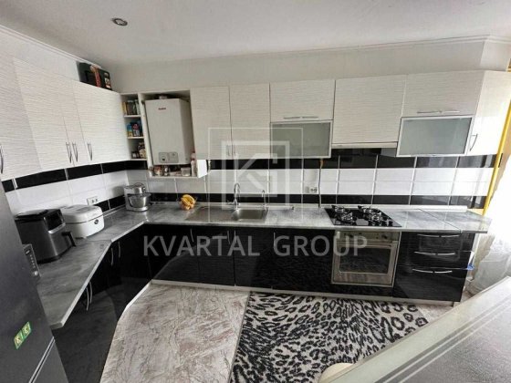 Квартира Михайлівка-Рубежівка Мінімальне оформлення Михайлівка-Рубежівка