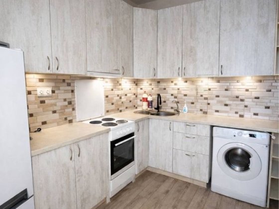 Сертифікат! 2%! 2к з ремонтом укомплектована біля Києва! Чайки