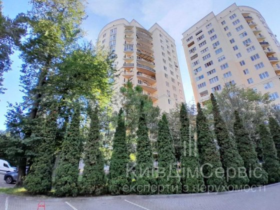 продаж 3к квартири ЖК Чайки Лобановського 18 Чайки