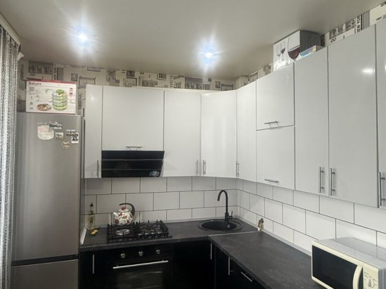 Однокімнатна квартира з ремонтом Долинська