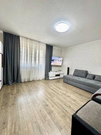 Терміново! Новий будинок Продаж 3-кімнатної квартири з ремонтом - фото 1