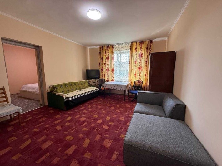 Продається 2-кімнатна квартира у Винниках (вул. Степана Бандери) - фото 1