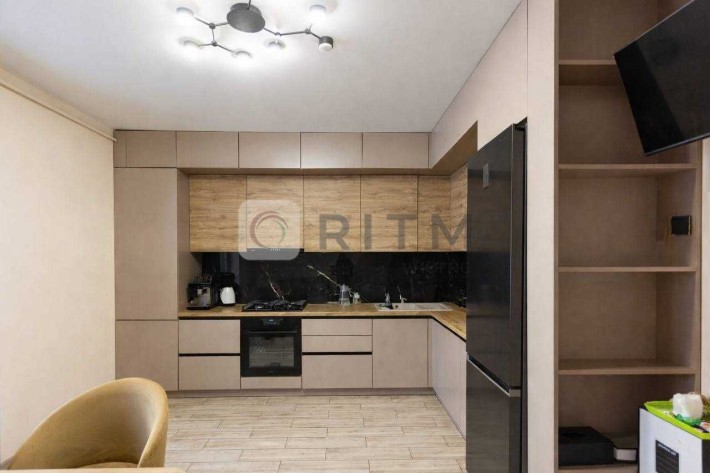 Продаж 2-кімнатна квартира з ремонтом у новобудові Рудно - фото 1