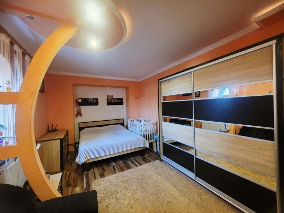 Продаються дві квартири за ціною одної!!! Самбор