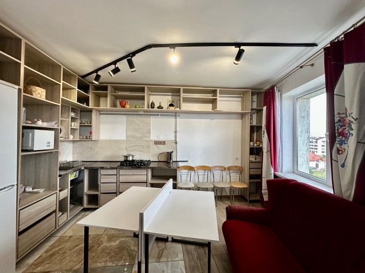 Продаж великої 1 кім. квартири - фото 1