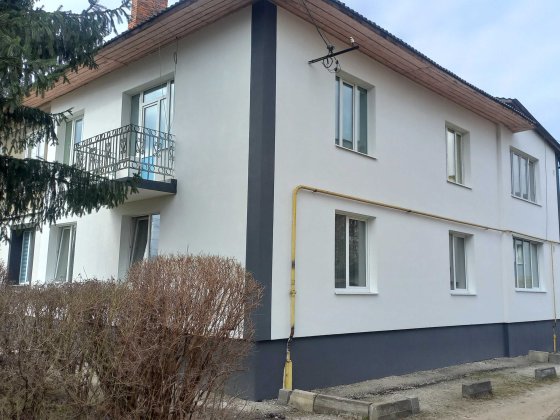 Продам чотирикімнатну квартиру м.Самбір Самбор