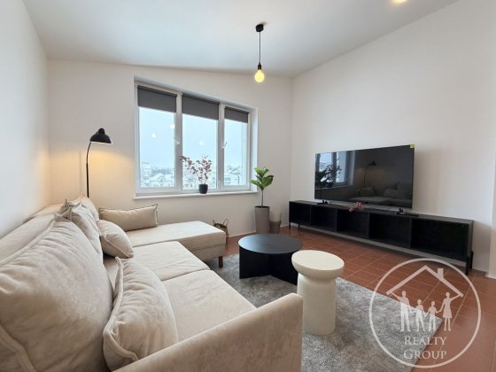 Продам нову дизайнерську квартиру на 2рівні!Малоповерхова новобудова! Сокольники