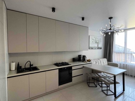 продаж 2км і кухнястудія Героїв Крут. Сокільники Сокільники