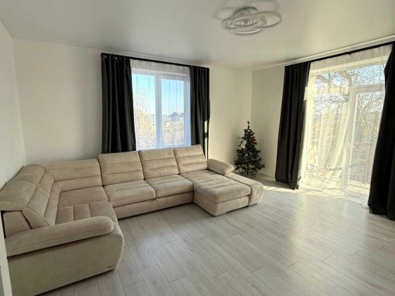 Продаж 3-х кімн. кв-ри в м.Винники вул.І.Франка Винники