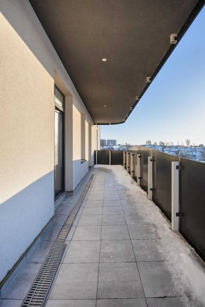 Найнижча ціна за м²! 2-кімнатна з балконом 78м² | Новобудова | єОселя - фото 1